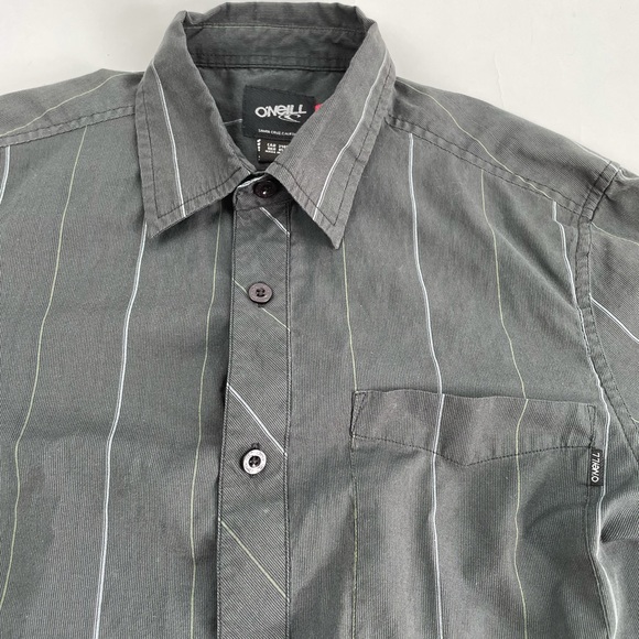 O’Neill s/s striped button shirt Men’s Small - Picture 2 of 12